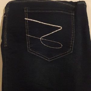 Seven7 Skinny Jeans